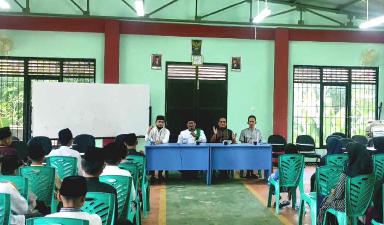 Ketua MUI Rejang Lebong Sekaligus Ponpes Darul Ma' Arif Tolak Paham Radikalisme