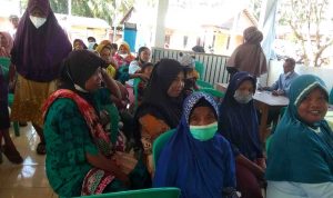 Penyaluran BLT-DD Desa Bayung Kecamatan Seberang Musi Berjalan Dengan Aman dan Lancar