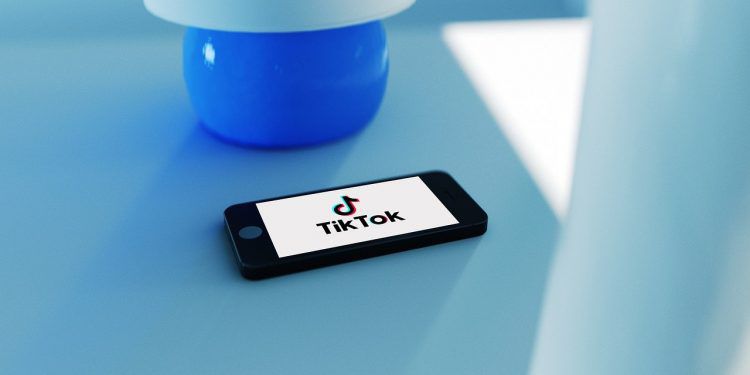 TIKTOK,KOMUNIKASI MASA KINI