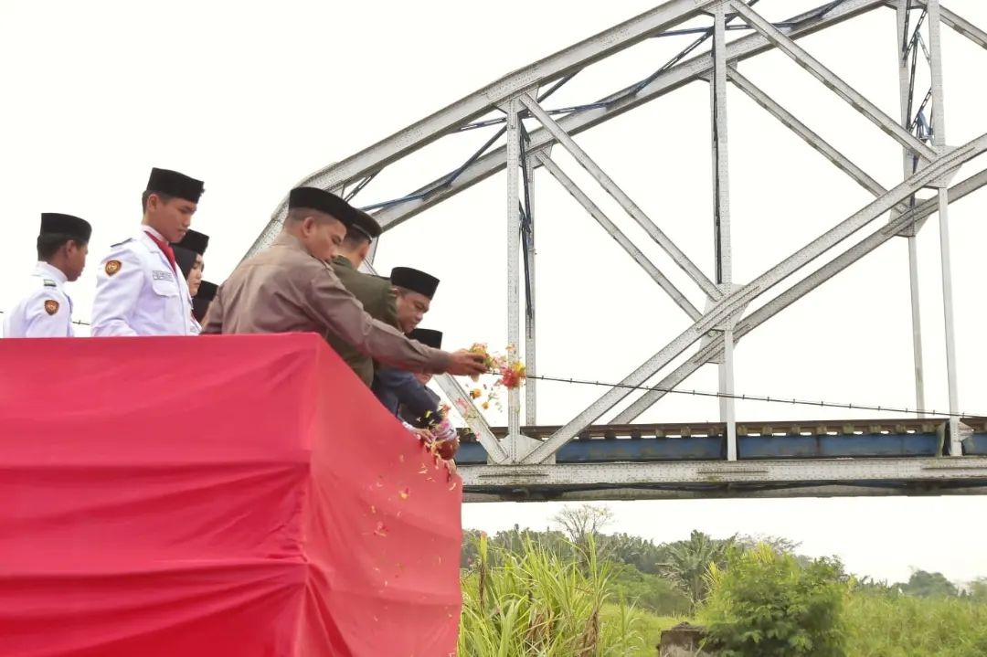 Bupati Sergai Gelar Upacara Hari Pahlawan, “Teladani Para Pahlawan dalam Menghadapi Berbagai Tantangan”