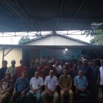 Ketua Komisi II DPRD Kota Bengkulu, Nuzuludin Serahkan Bantuan bibit Ikan dan API Kepada Kelompok Pokdakan