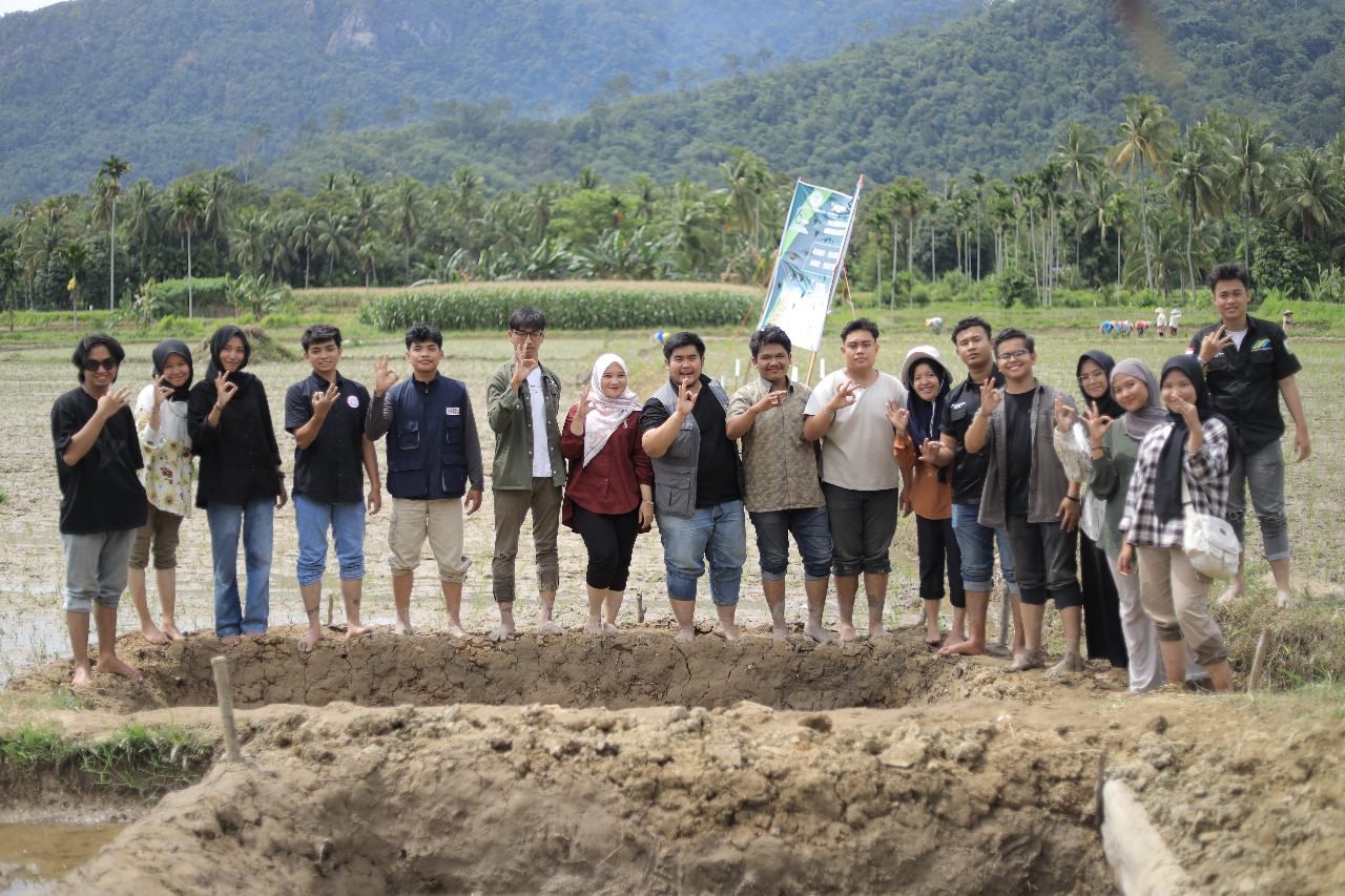 ed95e62a-378b-46ed-ab32-fa10bd488857