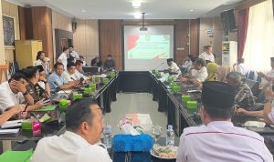 AF943423-D99F-4DC4-B3D9-AC89E78C9513